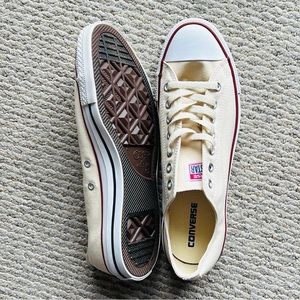 NIB Converse Chuck Taylor All Star Canvas Low Top Sneaker